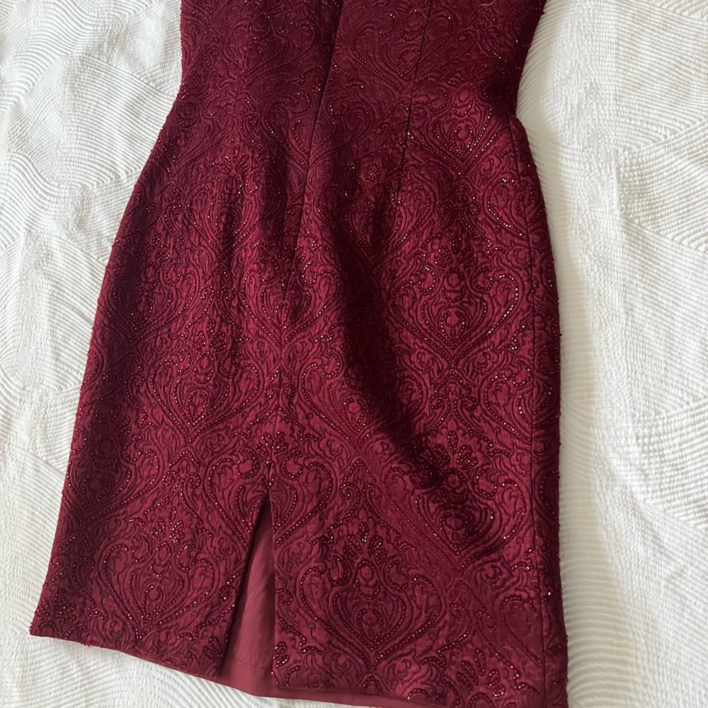 Carmen Marc Valvo beaded strapless cocktail dress - Picture 2 of 3